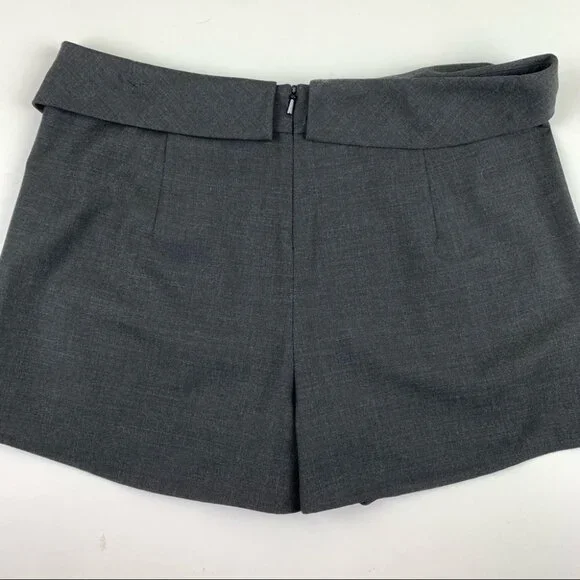 Aritzia Talula Black Skort size 4 - Picture 3 of 10